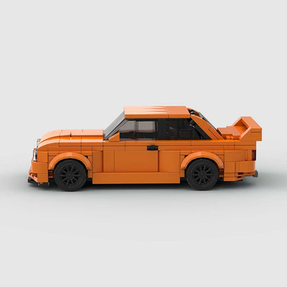 BMW M3 E30 | Orange Edition